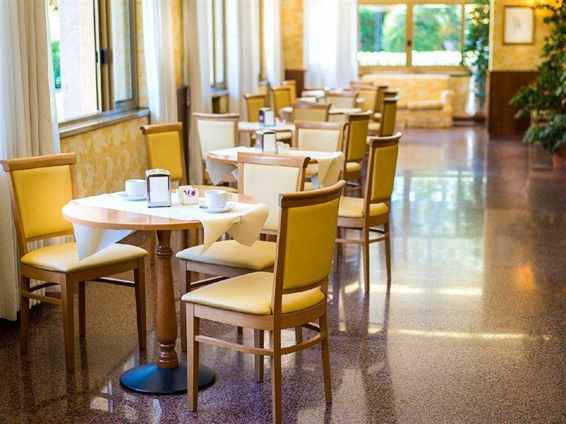 Park Hotel Blanc Et Noir Roma Ngoại thất bức ảnh