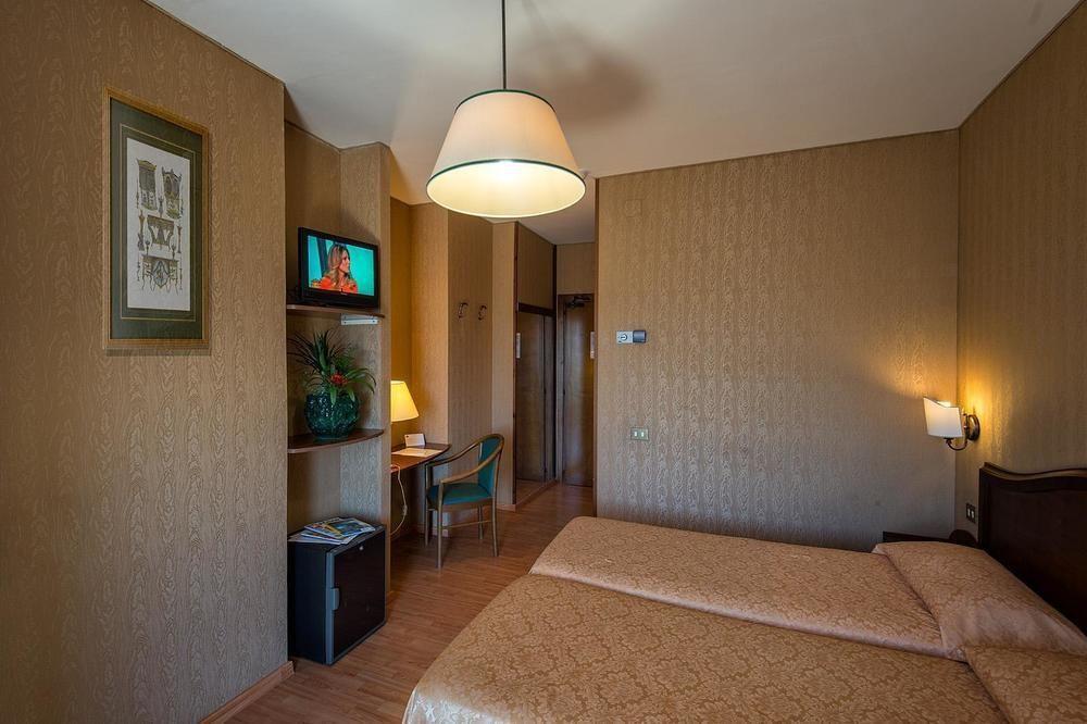 Park Hotel Blanc Et Noir Roma Ngoại thất bức ảnh