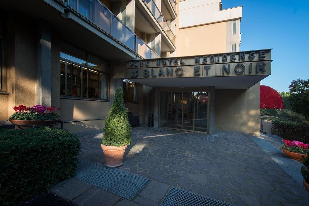 Park Hotel Blanc Et Noir Roma Ngoại thất bức ảnh