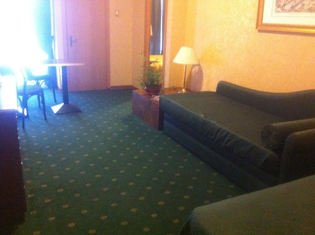 Park Hotel Blanc Et Noir Roma Phòng bức ảnh